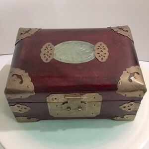 Vintage Chinese wooden jewelry